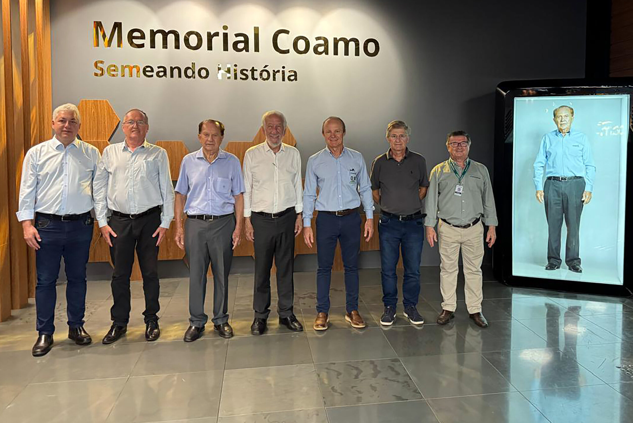 Vice-governador do Paraná, Darci Piana, visita Memorial Coamo e o Encontro de Cooperados