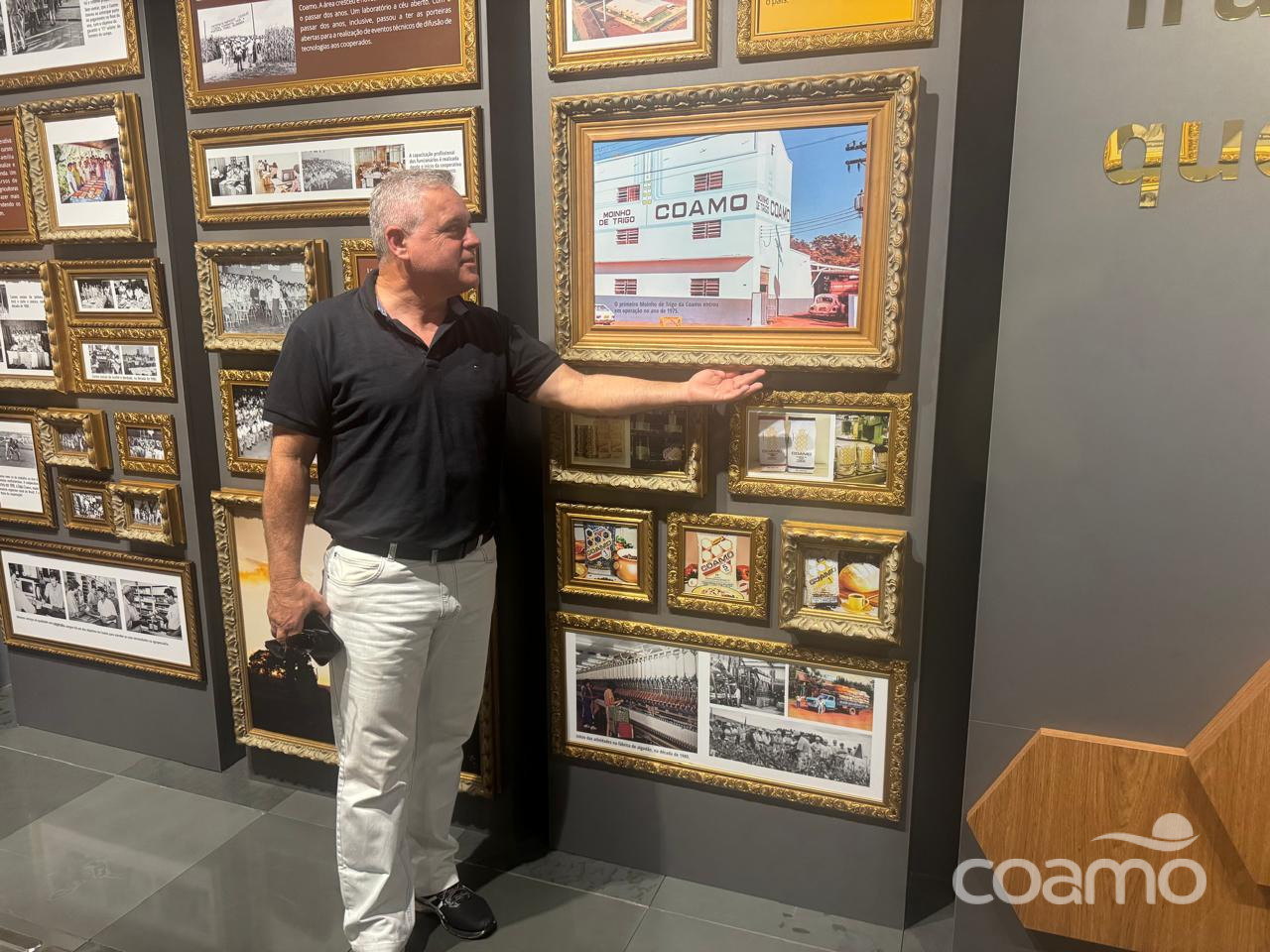 Memorial Coamo recebe grupo de funcionários do Moinho de Trigo