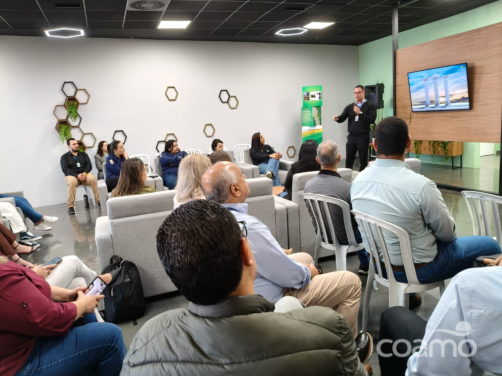 Coamo recebe Hub de RH de Campo Mourão