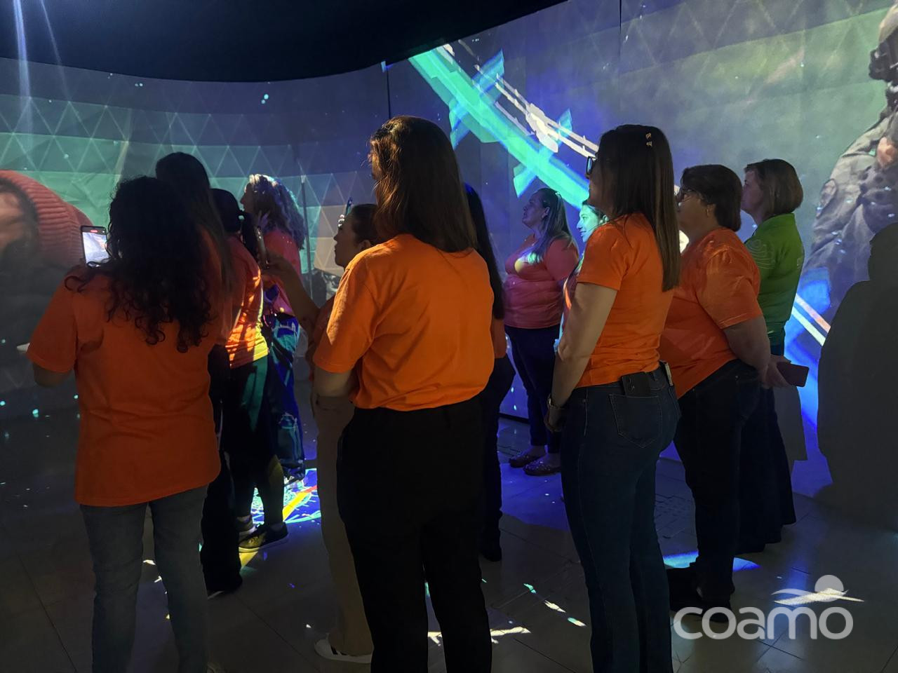 Mulheres da Cooperativa Castrolanda visitam o Memorial  Coamo