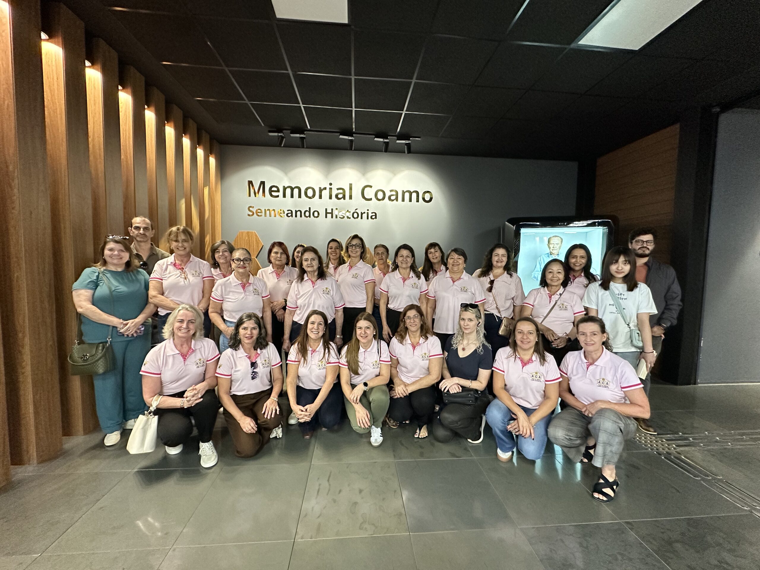 Casa da Amizade de Campo Mourão visita o Memorial Coamo